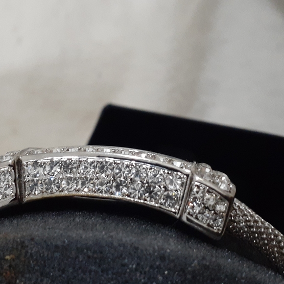 PATTI LABELLE WATCH NEW - Picture 8 of 9